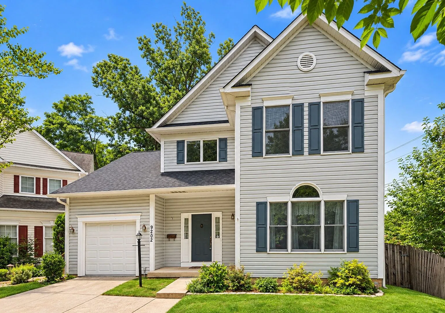 3 Bed 2 Full Bath 2 Half Bath - Silver Spring Colonial - Military clause supported — Photo 1