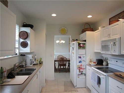 2nd image of 1597 SE Prestwick Ln