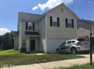 733 Raindrops Rd, Gastonia, NC 28054