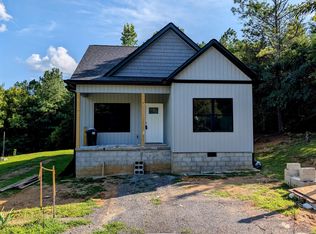 1425 Horns Creek Rd, Old Fort, TN 37362