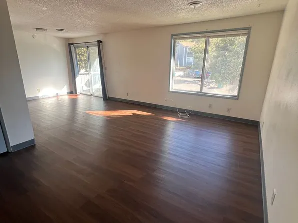 1904 Dawn Ct, Klamath Falls, OR 97603