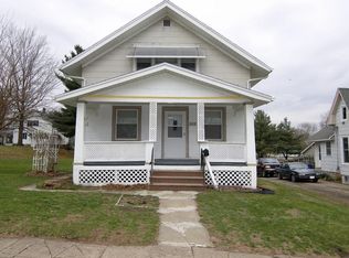 2010 2nd St SW, Cedar Rapids, IA 52404