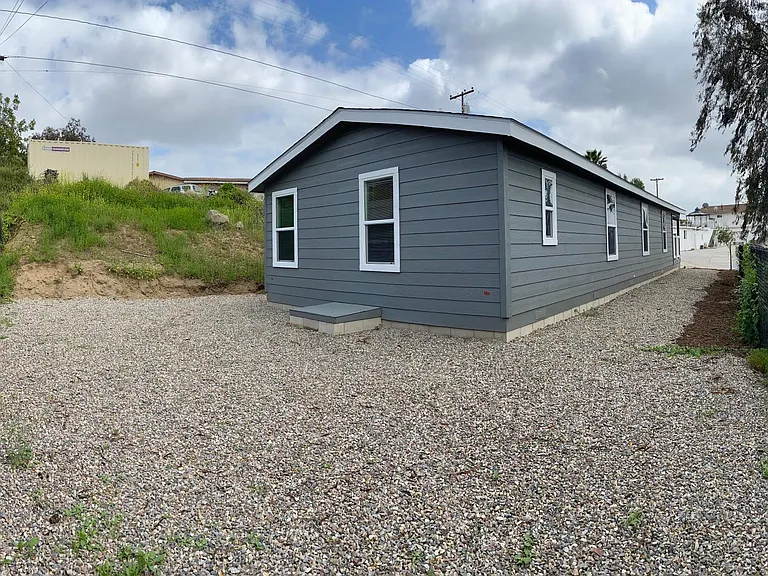 1846 Penasco Rd — Photo 17