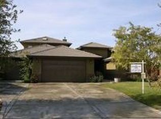 12815 Molokai Dr, Bakersfield, CA 93312