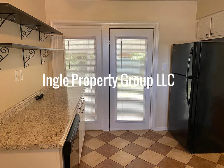 5327 Chesapeake Rd — Photo 5