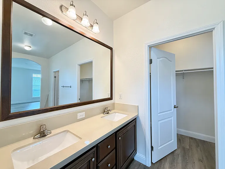 3595 Santa Fe Ave #227 — Photo 18