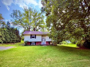 607 Kelsey Ln, Blacksburg, VA 24060