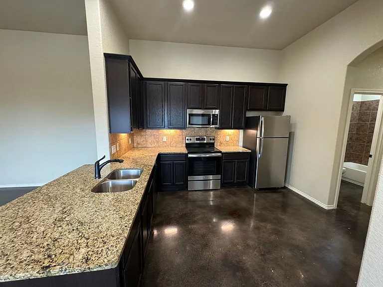 204 Ragsdale Way — Photo 5