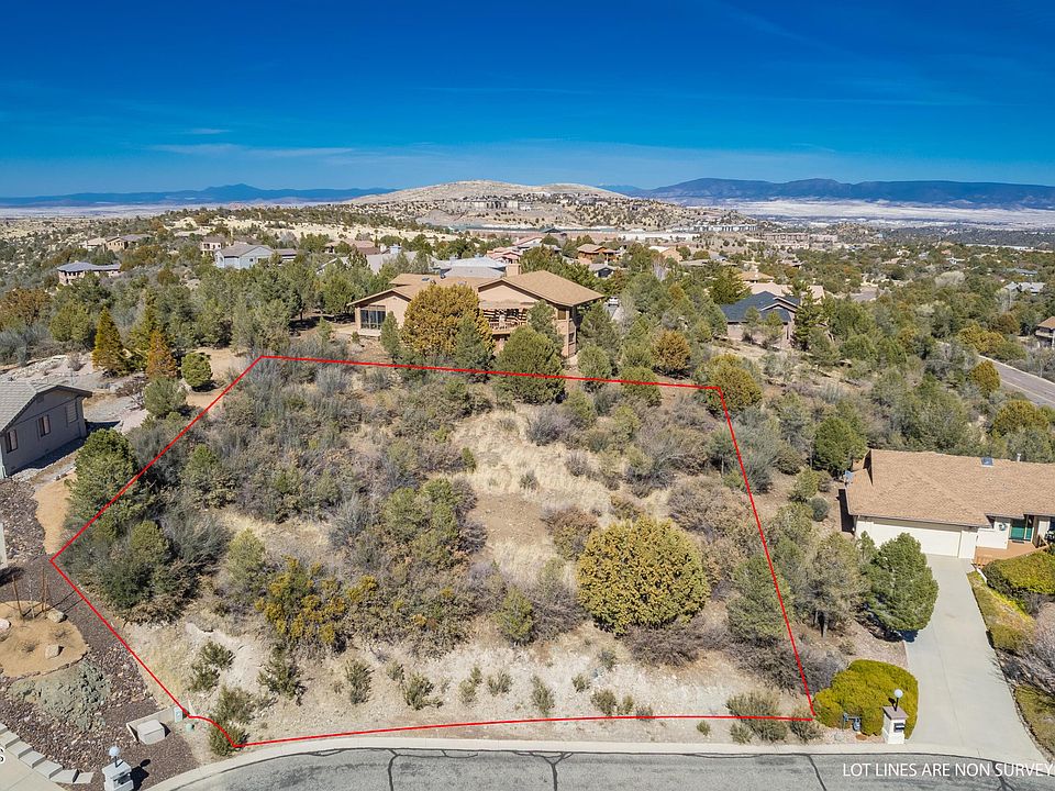 1st image of 380 Sunny Cove Cir