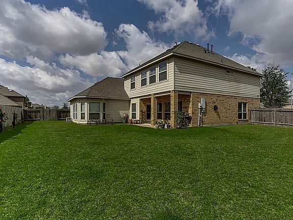 3rd image of 8207 Redondo Valley Ct