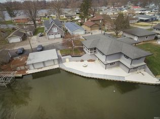 10473 N Earl Ave, Monticello, IN