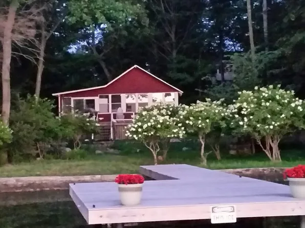 6 Raccoon Island Rd, Lake Hopatcong, NJ 07849