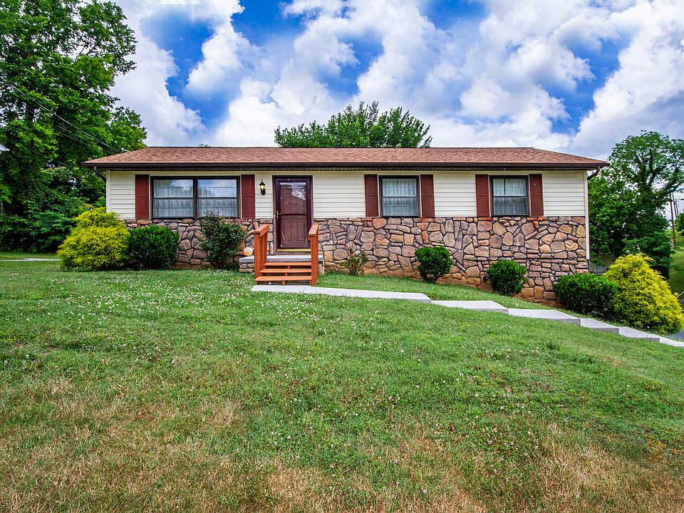 1st image of 4329 W Scarlett Ln
