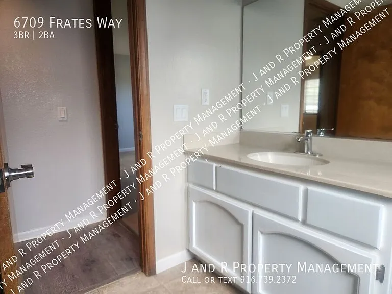 6709 Frates Way — Photo 22