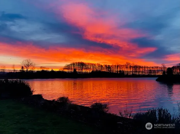 122 Lummi Circle, La Conner, WA 98257