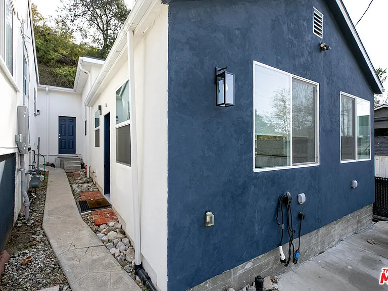 2748A Hollister Ter — Photo 20