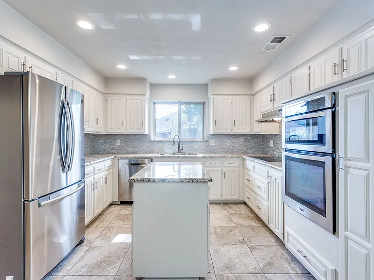 6731 Crestland Ave — Photo 6