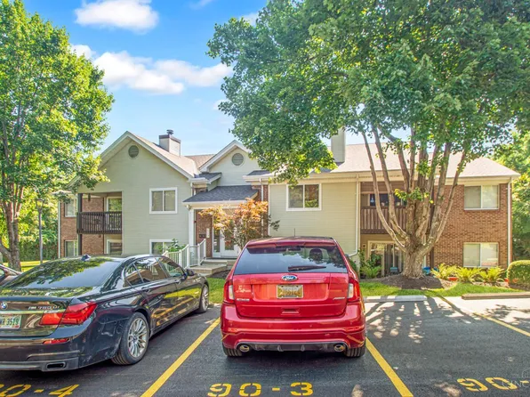5990 Meadowcreek Dr APT 2, Milford, OH 45150