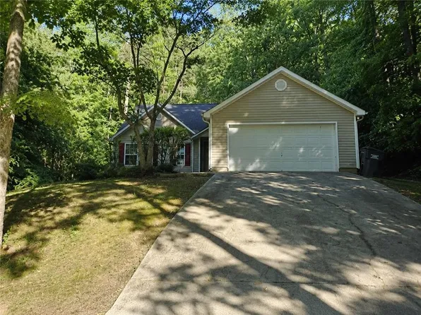 300 Lakeside Dr, Covington, GA 30016
