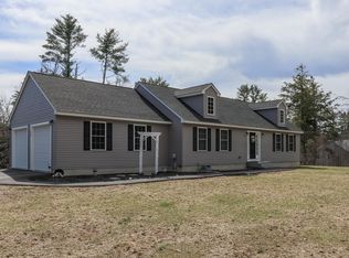 230 Lower Ridge Rd, Loudon, NH 03307