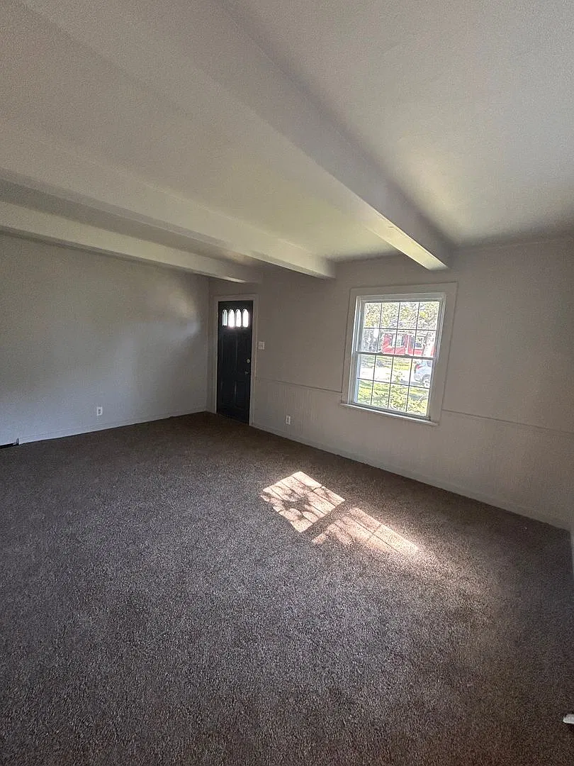 4410 Plaza Dr. — Photo 2