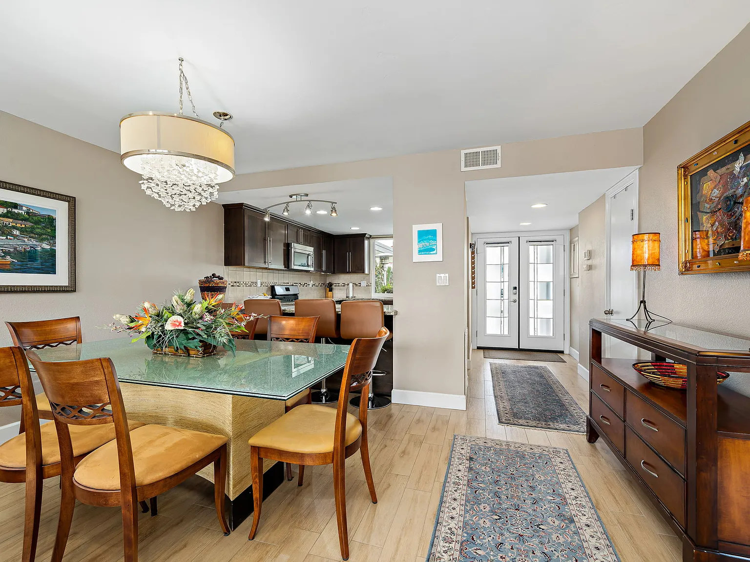 2 bed, 1270 sqft, $3,200 — Photo 3
