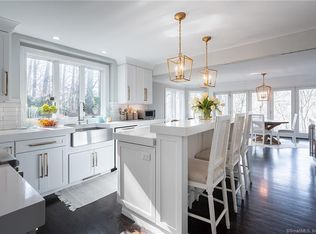 181 Reverknolls, Avon, CT 06001