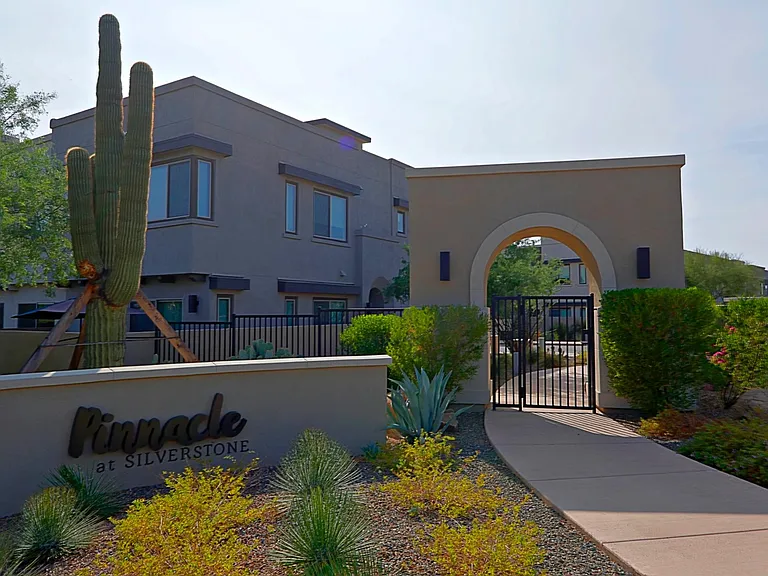 7350 E Vista Bonita Dr — Photo 32