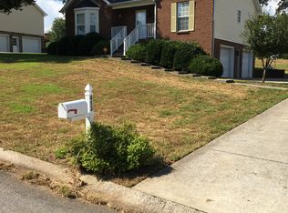 453 Kristie Michelle Ln, Clarksville, TN 37042