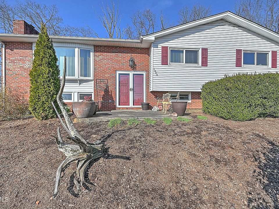 1st image of 1044 Starling Dr