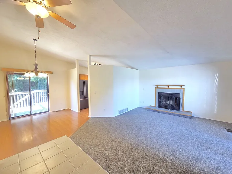 4908 W Lamar Ave — Photo 5