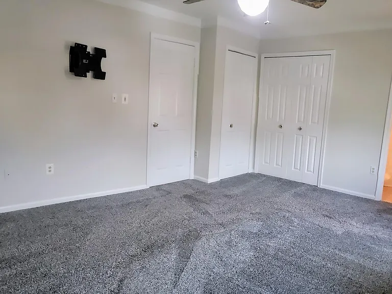 8949 Princeton Park Dr — Photo 11