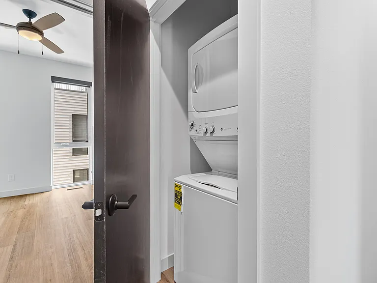 14 Lincoln Ave #4 — Photo 14