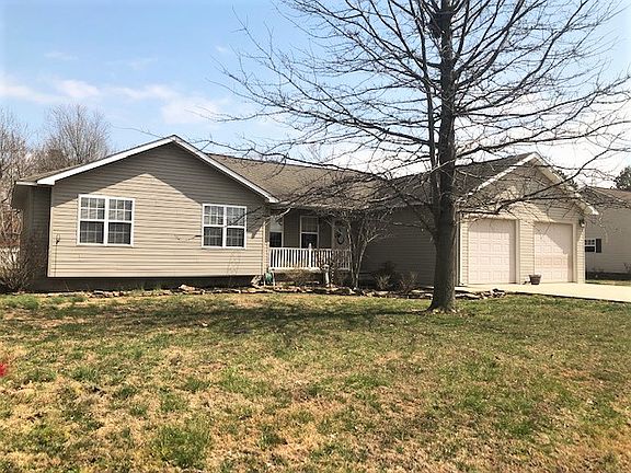 2nd image of 203 Parkview Dr