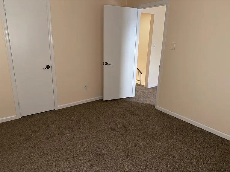 100 Hillside Dr #G8 — Photo 15