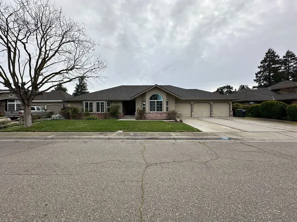 1780 Paddock Ln, Turlock, CA 95382