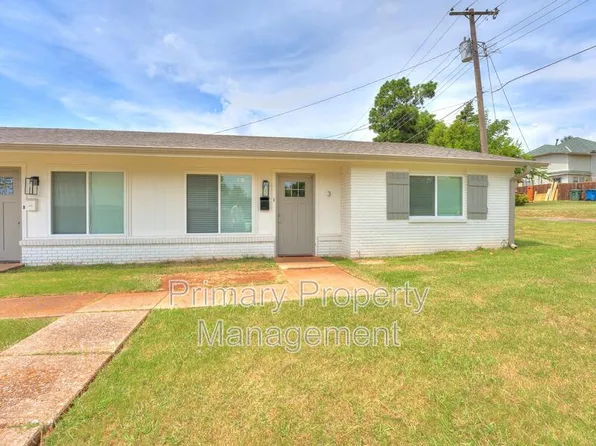 1005 E Main St #1, Edmond, OK 73034
