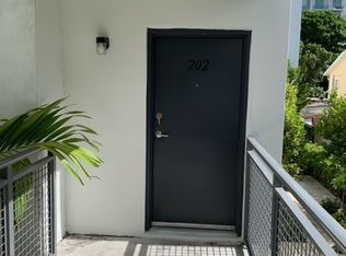751 NW 1st St #202, Miami, FL 33128