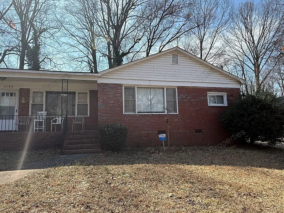 3104 Creighton Dr