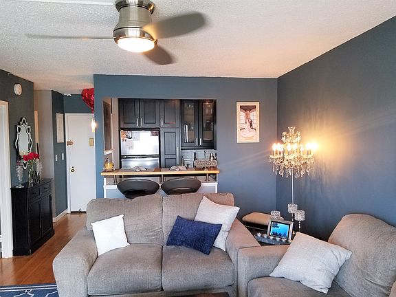 5th image of 25-40 Shore Blvd #16S