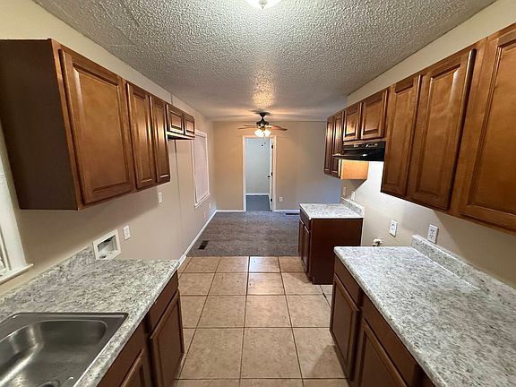 5th image of 4276 Kimball Ave