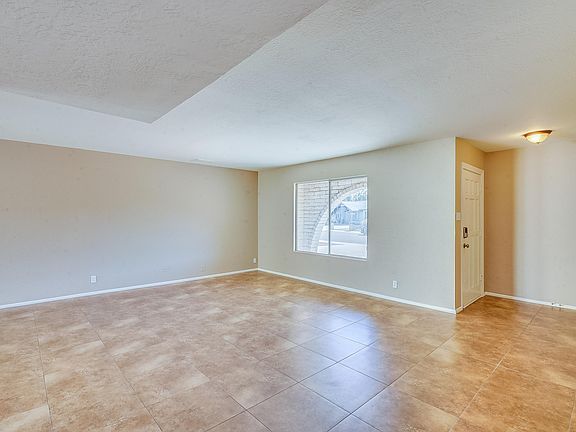3rd image of 3950 W Garden Dr