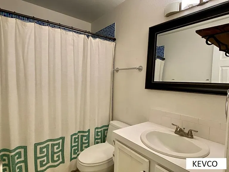 1601 W Swallow Rd #1J — Photo 8