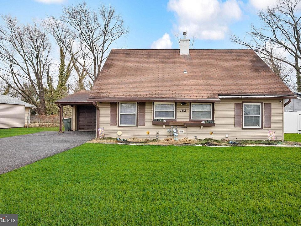 1st image of 168 Millbrook Dr