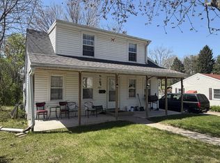 1611 Eastmoreland Ave, Rockford, IL 61108