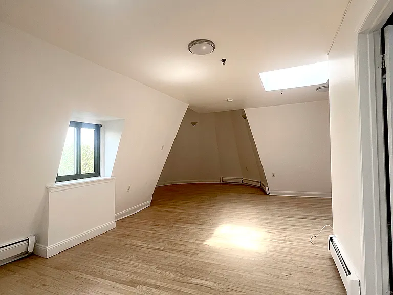 336 Convent Ave #4B — Photo 1