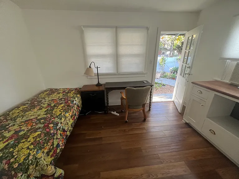 3594 Ramona Dr — Photo 3