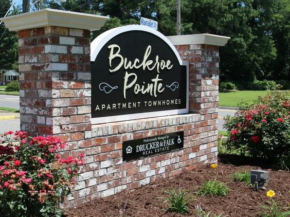 Buckroe Pointe Apartment Townhomes