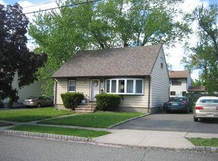 18 Rose Ter, Cedar Grove, NJ 07009