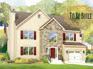 3810L Scenic Dr, Albrightsville, PA 18210